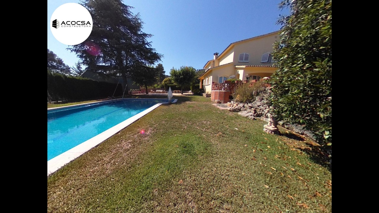 Palleja-259 Casa en Fontpineda con vistas, piscina y pista de frontón